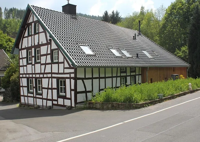 Rurtalgarten * Hammer